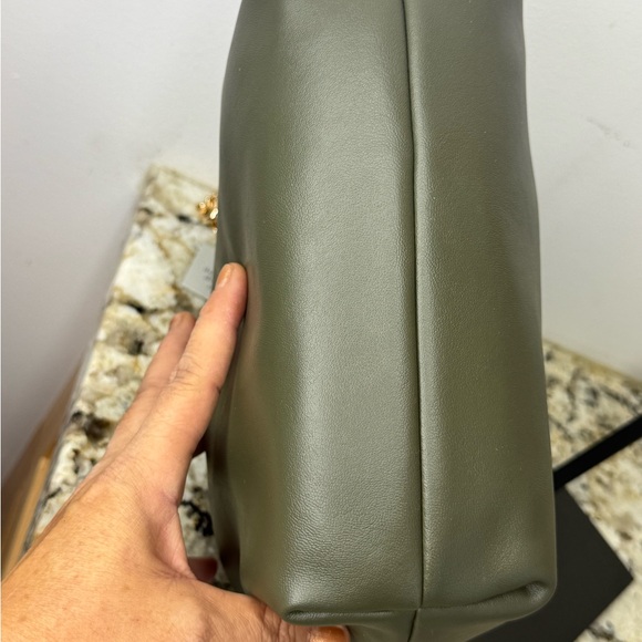 NWT Elegant Olive Green Gorgeous Detachable Adjustable Chain Shoulder Bag - Picture 6 of 7